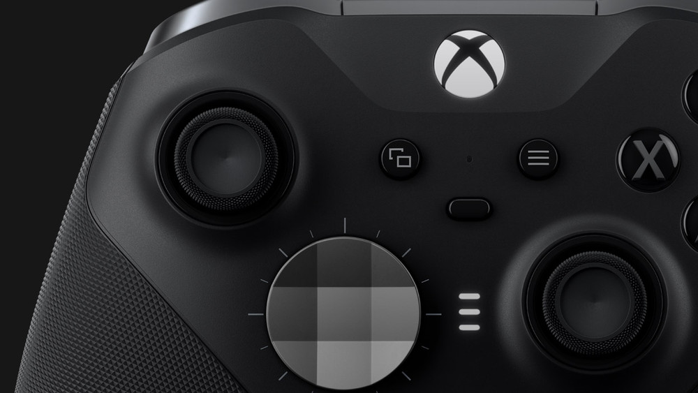 Xbox Elite Series 3 : des photos leakées dévoilent la future manette premium de Microsoft