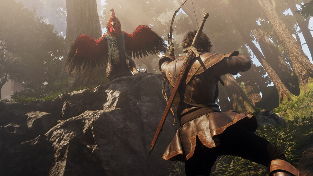 Capture de gameplay d’un jeu d’action fantasy en forêt. Un personnage en armure de cuir, vu de dos avec une épée dans le dos, bande son arc face à une grande créature volante rouge et noire perchée sur un rocher, dans un décor boisé baigné de lumière.